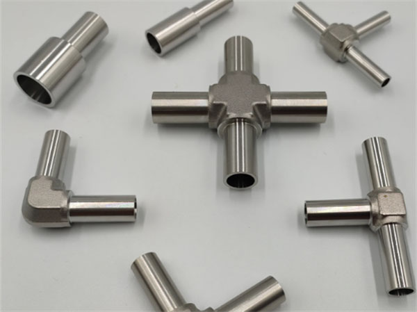 Semiconductor UHP grade pipe fittings