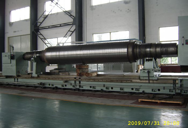 CNC roll lathe